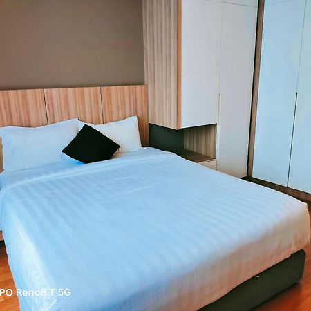 Vortex Suites Near By Klcc Куала Лумпур Екстериор снимка