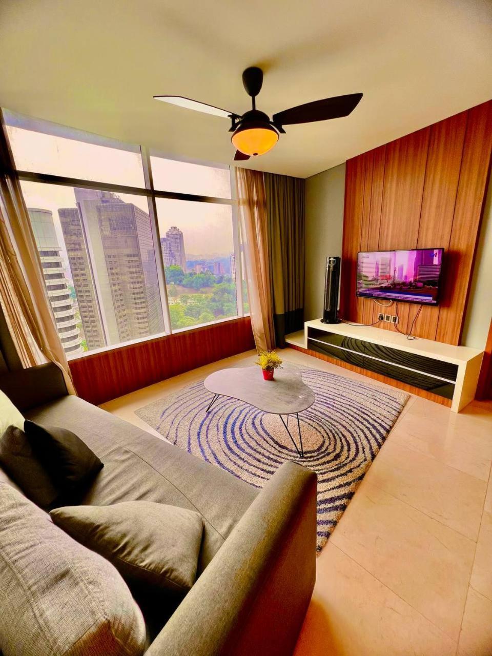 Vortex Suites Near By Klcc Куала Лумпур Екстериор снимка